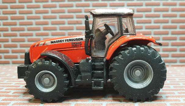 Massey Ferguson 8480 Dayna VT